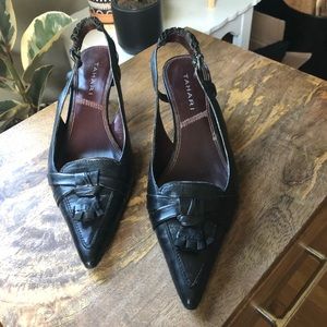 Tahari Shonda kitten heel sling back